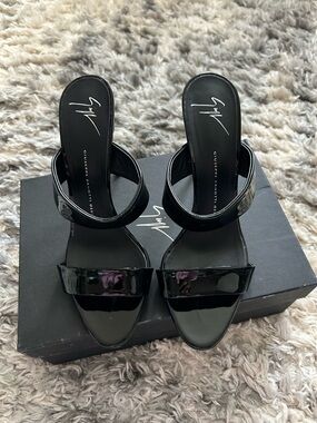 Giuseppe Zanotti Black Patent Double-Strap Slide Mules